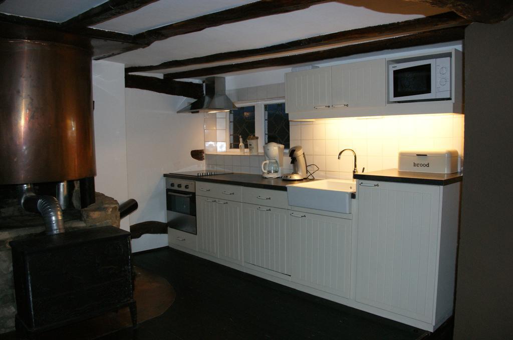 Holiday home Authentiek Eifelhuis Hecken